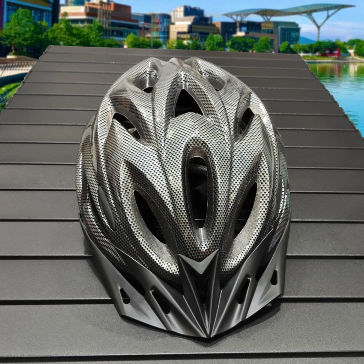 kask-rowerowy-lekki-z-wentylacja.jpeg