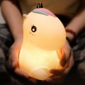 Lampka-nocna-Swiecąca-jednorozec-rozowy-main-4.jpg