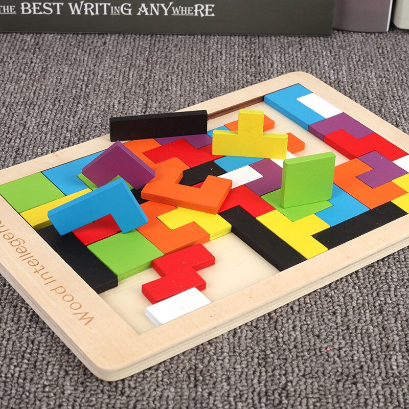 drewniane puzzle dla dzieci